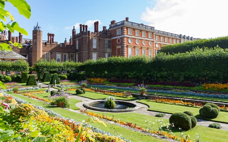 Hampton Court Flower Show