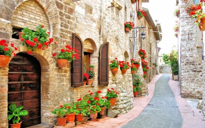 Tuscan village