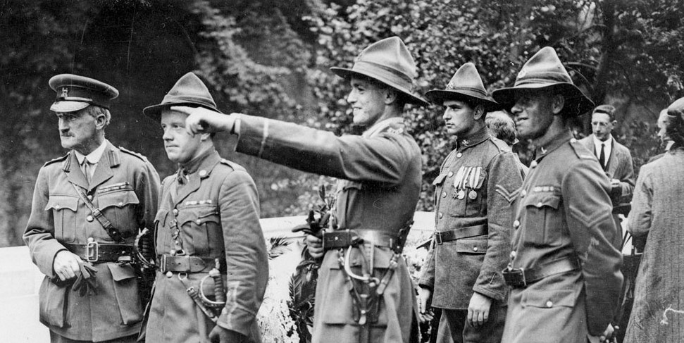 New Zealand ANZAC troops during World War I on the Western Front near Le Quesno