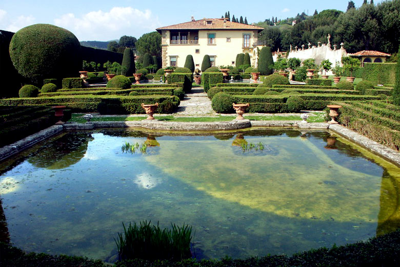 Villa Gamberaia, Italy