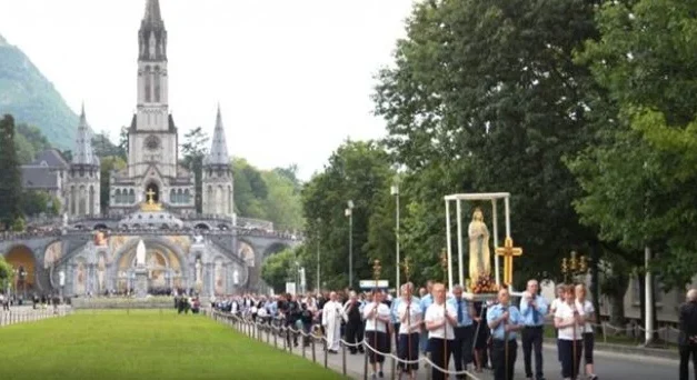 Lourdes, Lisieux and Paris Pilgrimage Tour- LLP
